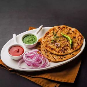 green chilli kulcha plate